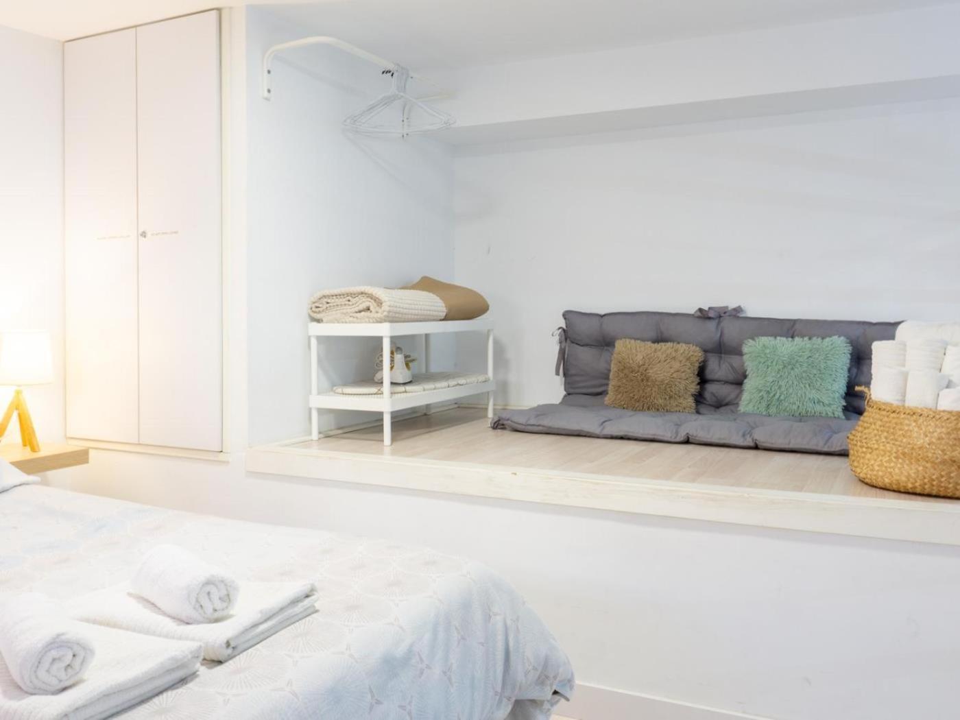 Апартаменты Duplex Malaga Center II Экстерьер фото