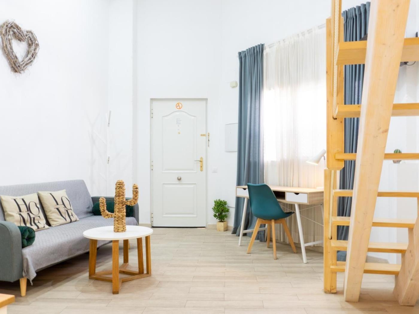 Апартаменты Duplex Malaga Center II Экстерьер фото
